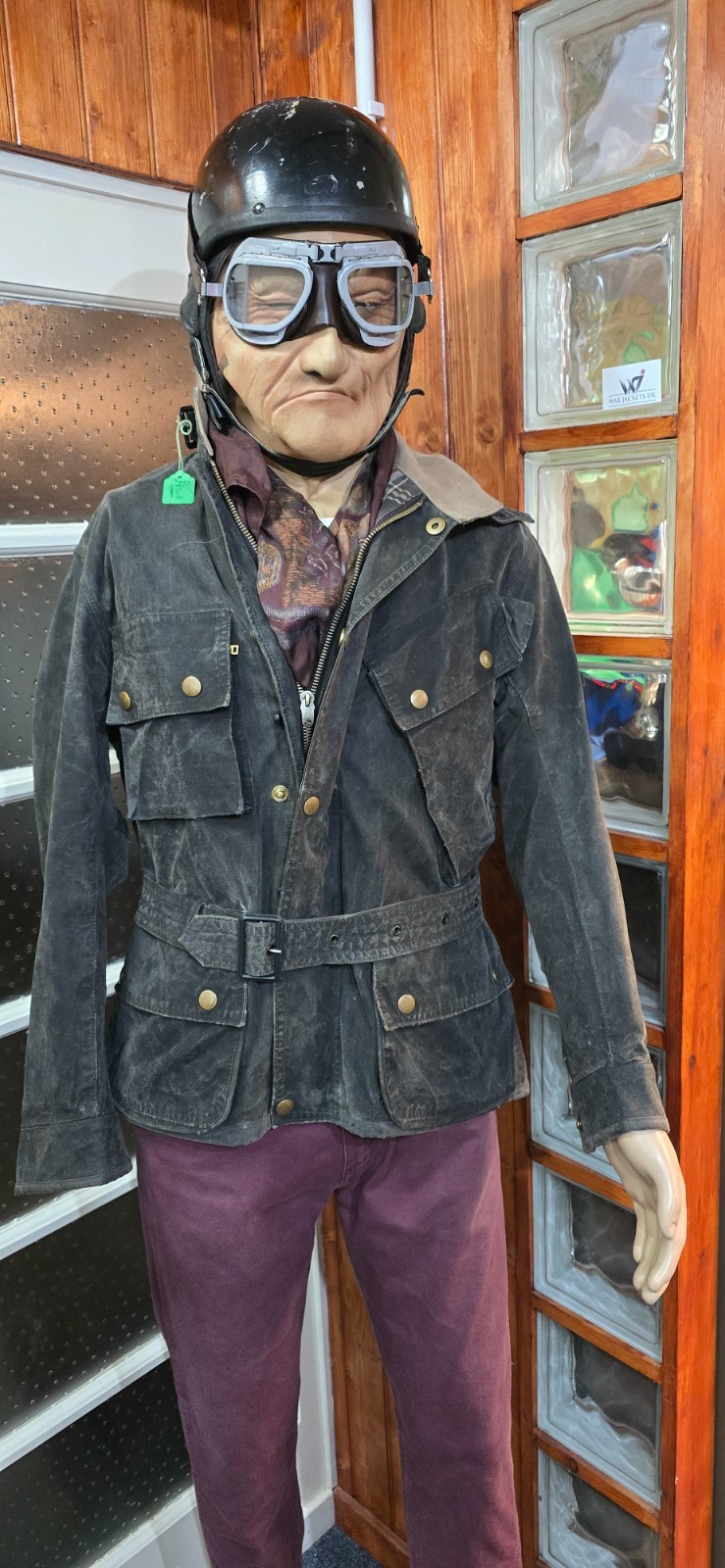 BARBOUR INTERNATIONAL MENS WAX JACKET MEDIUM / LARGE WITH BELT SEE IMAGES