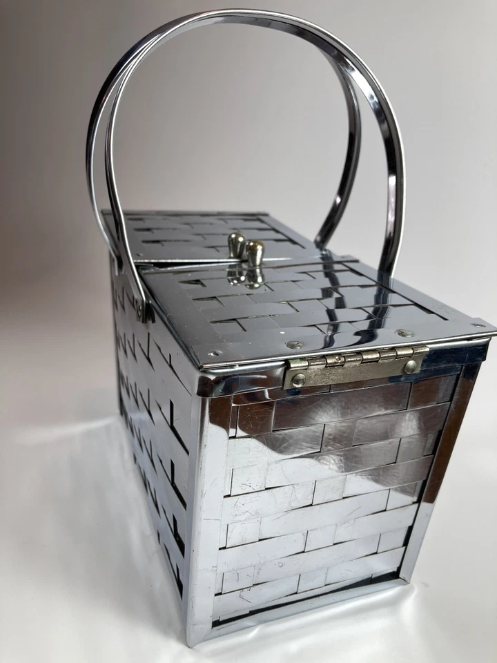 Cartera vintage de dos asas con cesta de picnic plateada Dorset Rex años 50 Foto 3 de 4