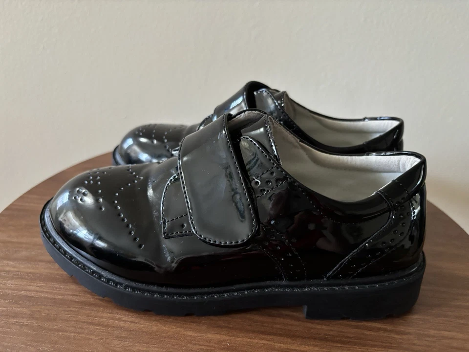 Elegant Black Boys Patent Leather shoes with Strap Closure Size 2 - Image 3 of 4