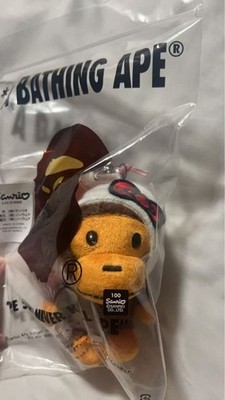 BAPE X HELLO KITTY 】PLUSH DOLL KEYCHAIN s-l400.jpg
