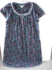 Secret Treasures Nightgown Black Floral Daisies Short Sleeve Button Gown M