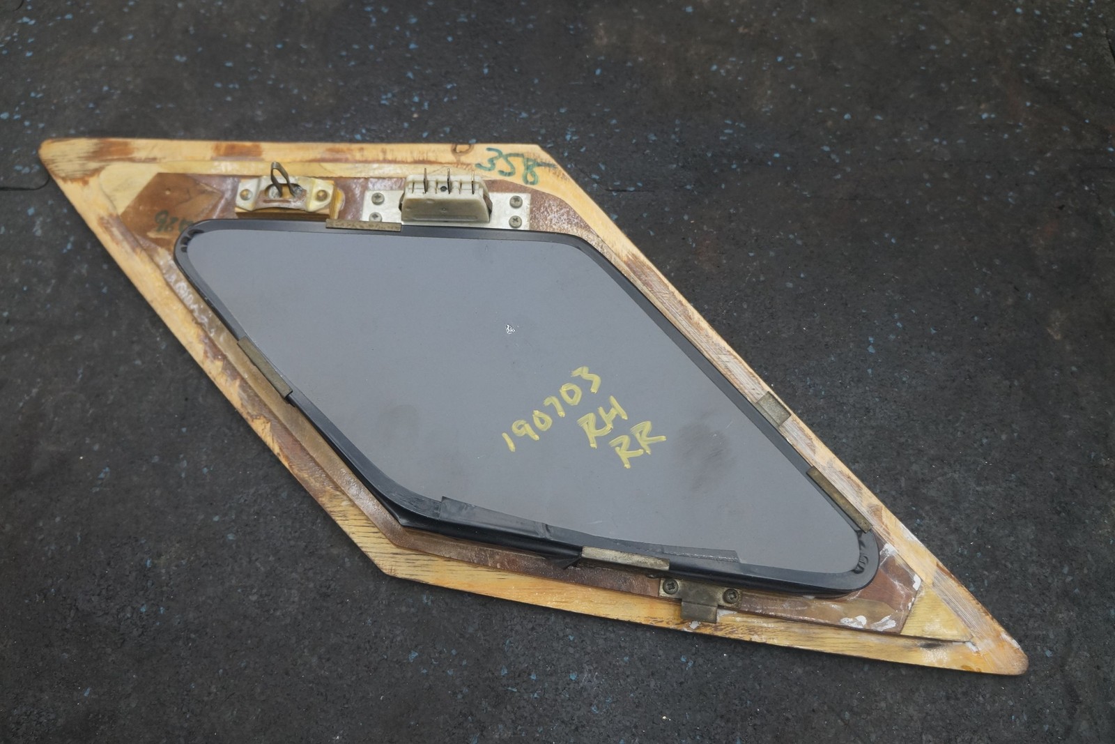 Rear Right Side Interior Quarter Panel Mirror Wood Trim OEM Bentley Turbo R 1991