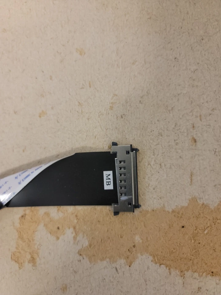 Cable LVDS placa principal VIZIO E55-E2 a placa T-Con 750.02401.0001 MB al panel Foto 3 de 4