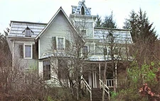 Turner OR Oregon Enchanted Forest Haunted House Halloween Park Vtg Postcard G44