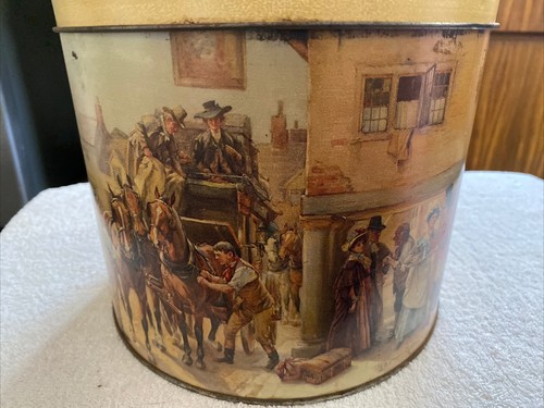 Arnotts Biscuit Tin English Coaching Inn 1.3Kg Used Round 220mm x 175mm (H) - Picture 2 of 8