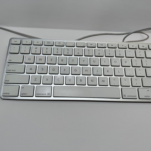 Apple A1243 MB110LL/A Wired Keyboard - 第 6/7 張圖片