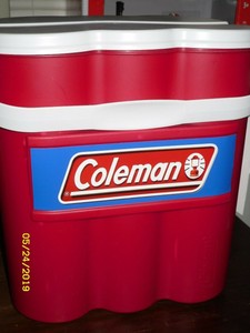 coleman 12 can chiller