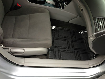 Protective Plastic Adhesive Floor Mats 4mil 21 X24 X 200ft