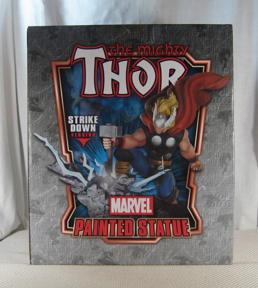 Estatua Thor Strike Down 1324/1500 Bowen Designs NUEVA SELLADA Foto 4 de 4
