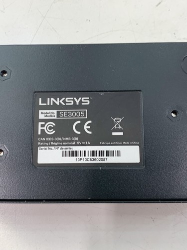 Linksys SE3005 5-port Gigabit Ethernet Switch w/Adapter - Picture 5 of 5
