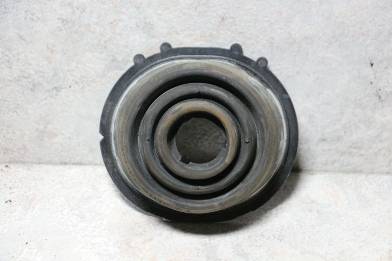 Original Mercedes Benz W203 R170 Cuff Shift Gate Lid A1702670197  