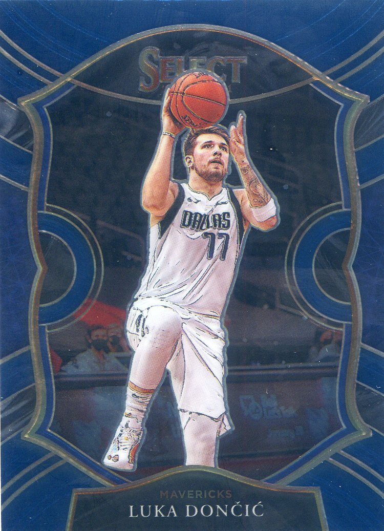 2020-21 PANINI SELECT BLUE PRIZM PARALLEL LUKA DONCIC MAVERICKS NO. 15