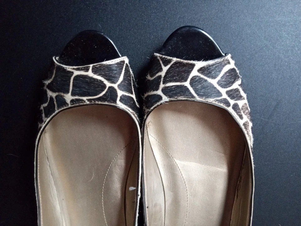 Diapositivas con estampado de jirafa talla 9 de Bandolino Foto 4 de 4