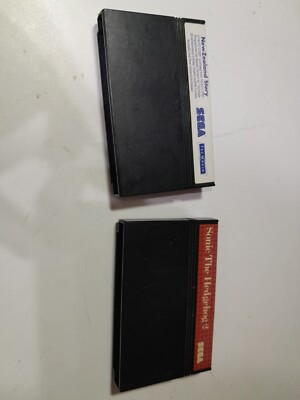 2 x Sega Master System Spiele Sonic & New Zealand Story nur Kart