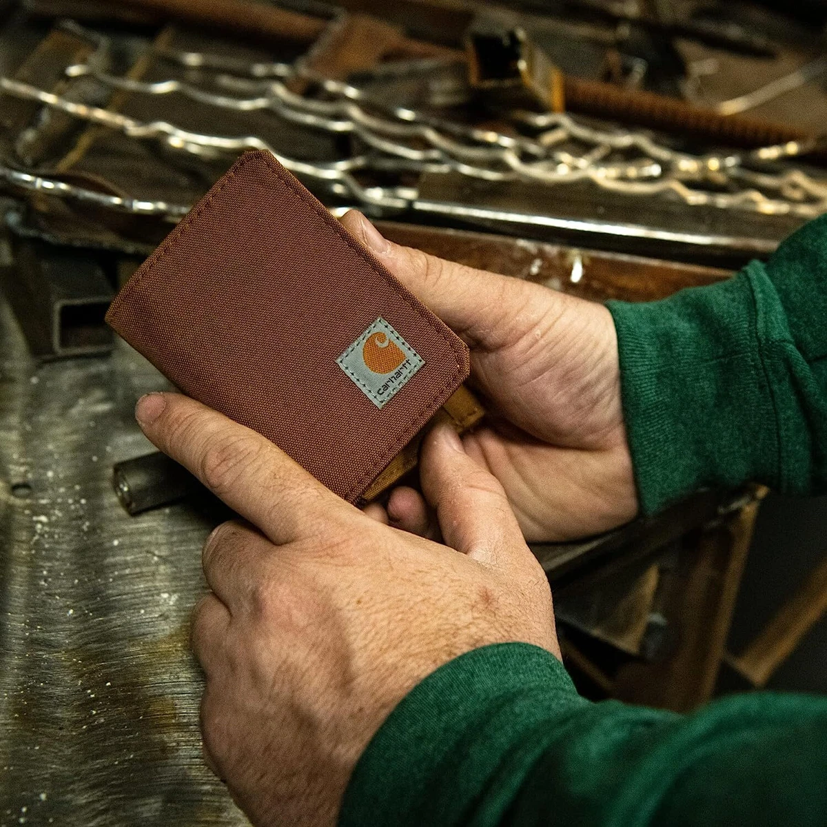 Carhartt Men s Nylon Duck Trifold Wallet