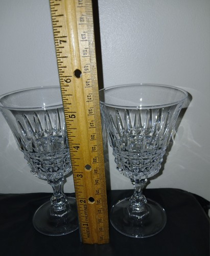 Set/6 WM Dalton French Lead Crystal cut wine glass verite pattern, 5 1/4" x 3" - Picture 7 of 9