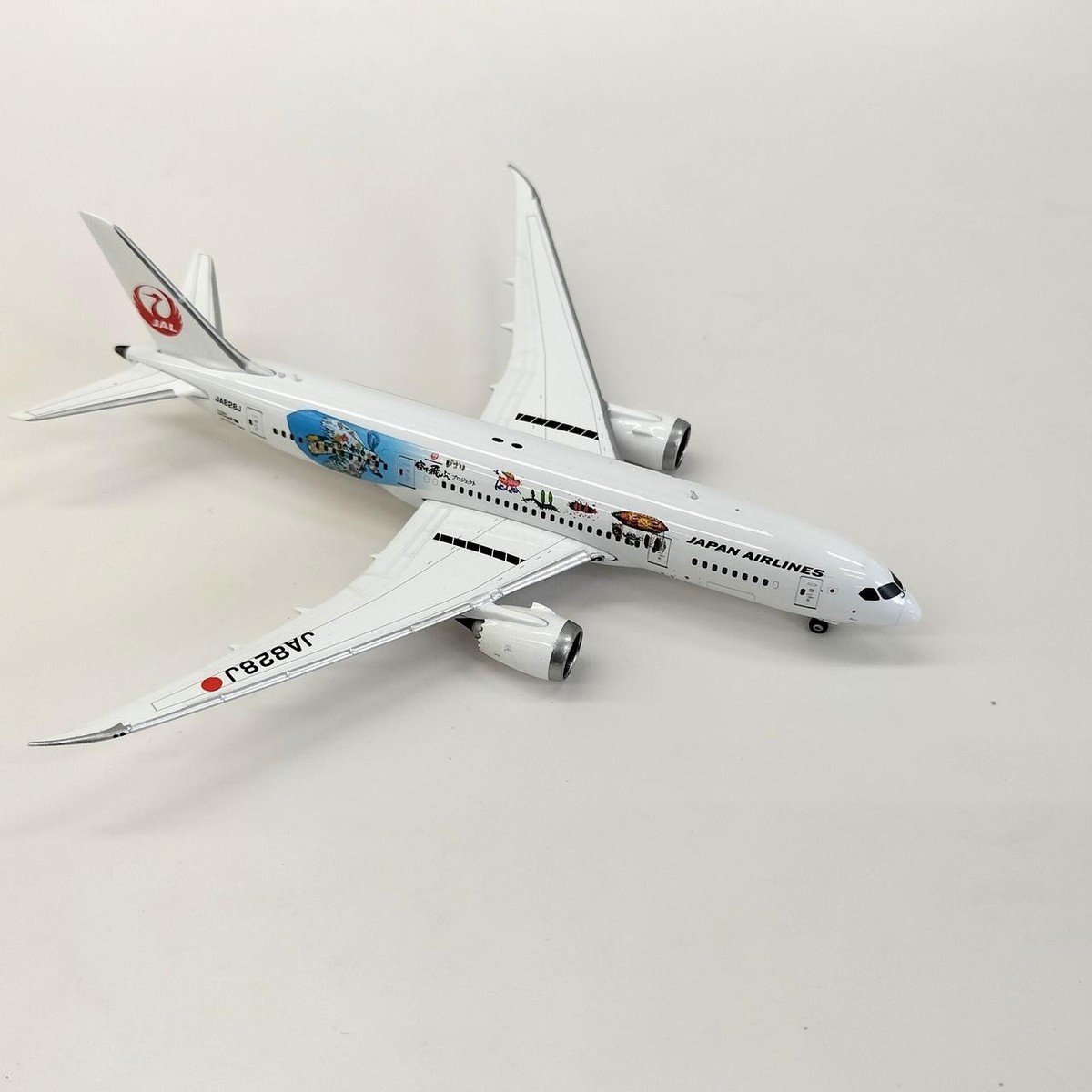 Phoenix Flying in the Sky Project JAL x Studio Ghibli 1/400