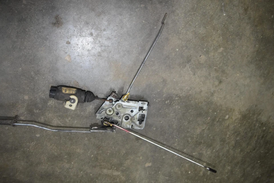 Ford Mustang 1987 1993 convertible puerta pasajero pestillo mecanismo varillas 88 89 90 Foto 2 de 4