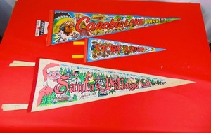 Vintage Santa's Village & Story Land & Canobie Lake New Hampshire Felt Pennant
