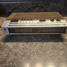 Vintage GE General Electric Clock Radio Alarm 7-4634B Works 