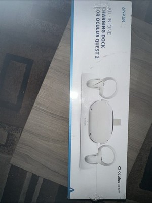 NEW Anker Charging Dock Station for Oculus Quest 2 VR Headset Controllers Y1010
