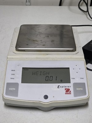 Ohaus Explorer Model E0B120 2100g Scale