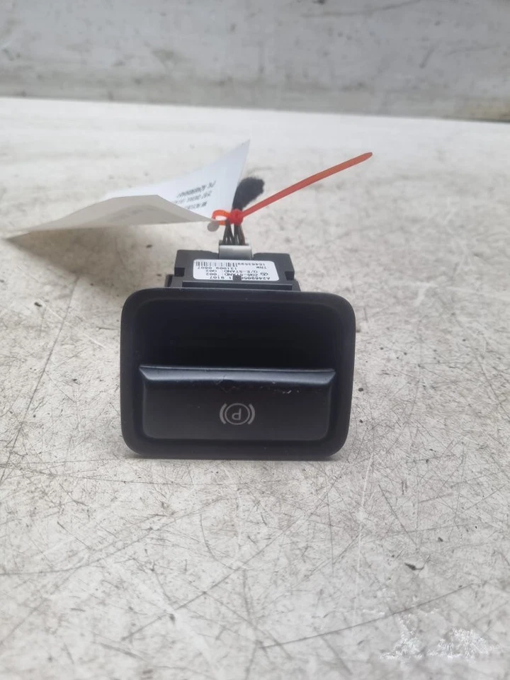 MERCEDES ML W166 AMG SPORT PARKING BRAKE SWITCH A2469050451 2011-2015 - Image 2 of 4