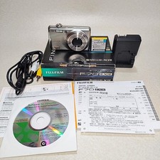 Fujifilm FinePix F70 EXR Compact Digital Camera 10x Zoom Tested