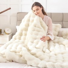 Fluffy Faux Fur Throw Blanket, Thick 1000GSM Soft Cozy NEW Throw Blankets fo...