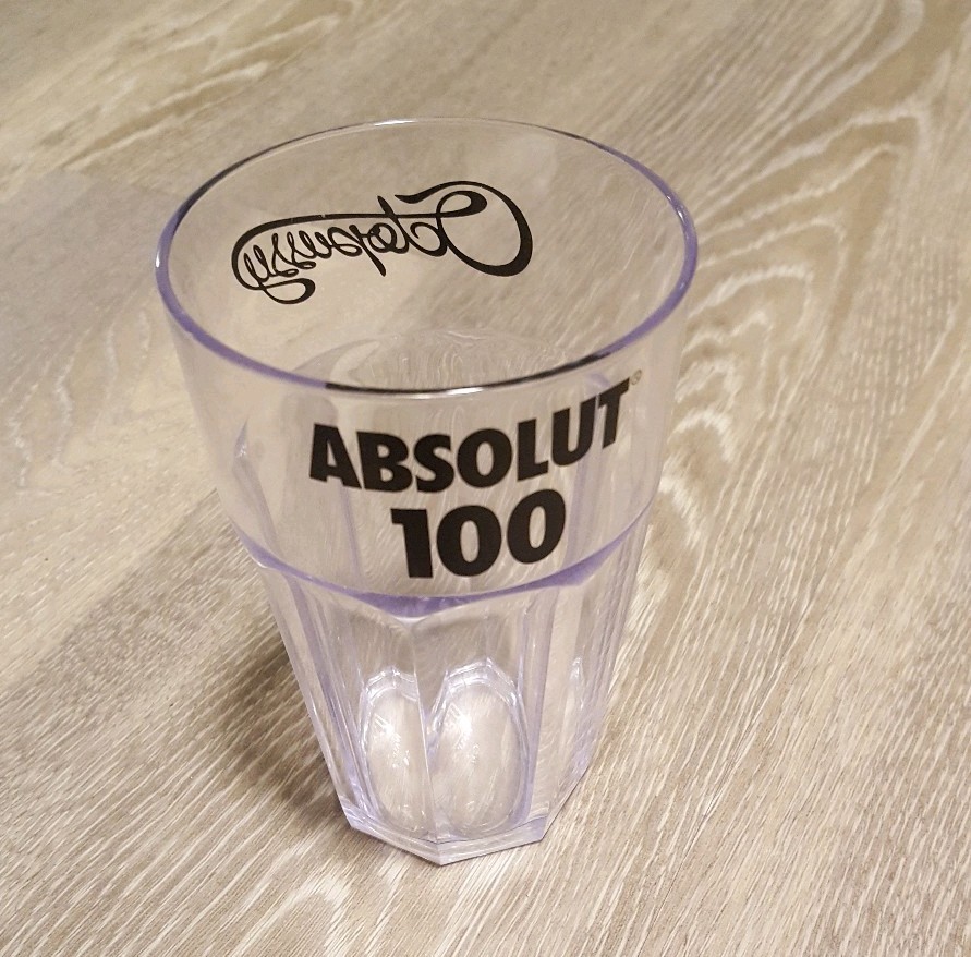 Absolut 100 - Octopussy Plastic Tumbler Glass Cup from France RARE Absolut Vodka