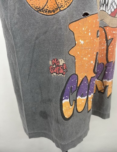 Vintage 90s LOONEY TUNES T-shirt M Taz Tasmanian Devil Basketball DISTRESSED - Picture 12 of 16