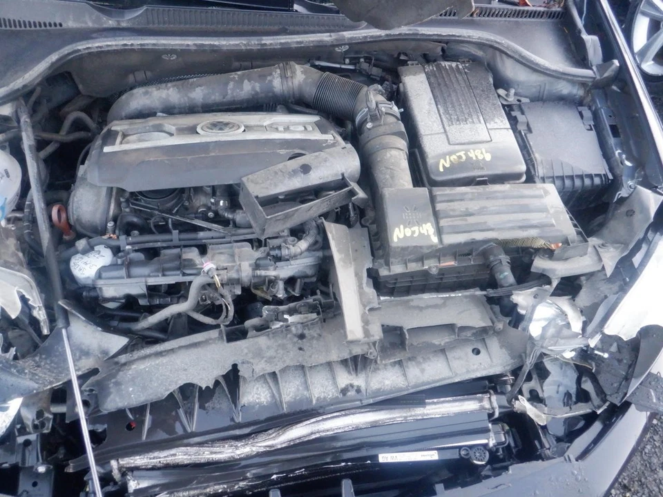 Used A/C Compressor fits: 2013 Volkswagen Golf gti 2.0L engine ID CDMA Grade A — 第 2/4 张图片