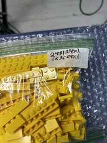 LEGO CREATOR: Beach House (4996) 90% Complete