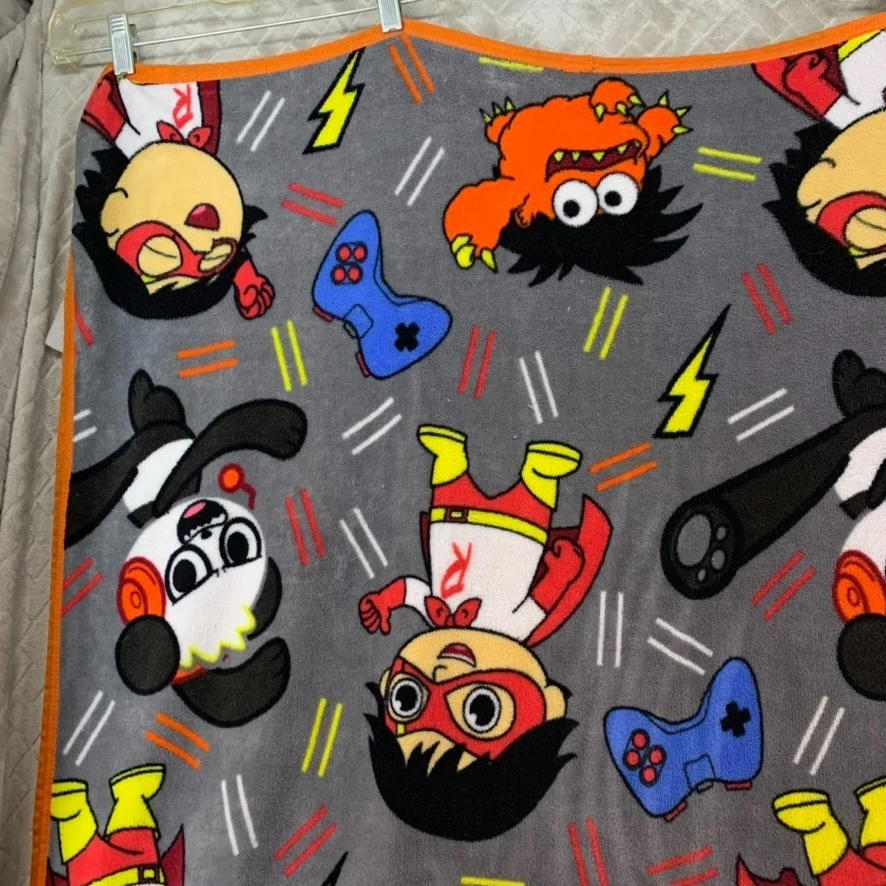 Ryans World Throw Blanket Gray Small Soft Polyester Super Hero Character 60x42 - Изображение 2 из 4