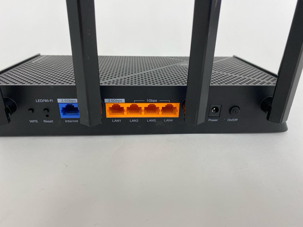 TP-Link Archer BE6500 Dual-Band Wi-Fi 7 Router (Archer BE400