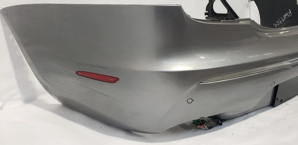 Parachoques trasero 2010 2011 2012 2013 2014 2015 Jaguar XJ OEM LJZ gris lunar metálico Foto 4 de 4