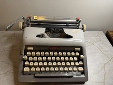Vintage Royal Typewriter – Fully Manual – Collectible Retro Working Typewriter thumbnail