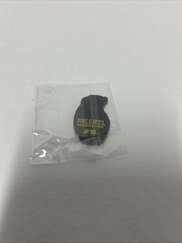 NEW PINS AND ACES WHATNOT #10 GRENADE METAL & ENAMELED GOLF BALL MARKER - Picture 3 of 4