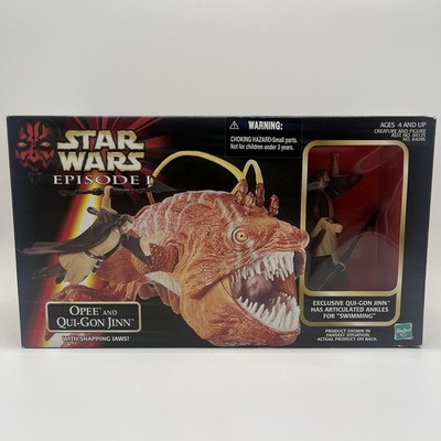 Hasbro Star Wars Opee And Qui-Gon Jinn With Snapping Jaws Action Figure