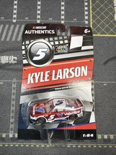 NASCAR Authentics 2025 Wave 03 Kyle Larson Valvoline 5 Liquid Color Chase Piece