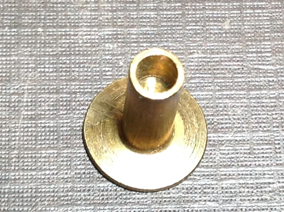 100 piezas 8-8 x 1/2" NORS latón macizo embrague freno remaches tubulares EE. UU. se adapta a Dodge Foto 4 de 4