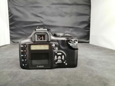 CANON　DS6041 EOS Kiss Canon EOS Digital Rebel DS6041 6MP DSLR Camera Kit W 35-80mm