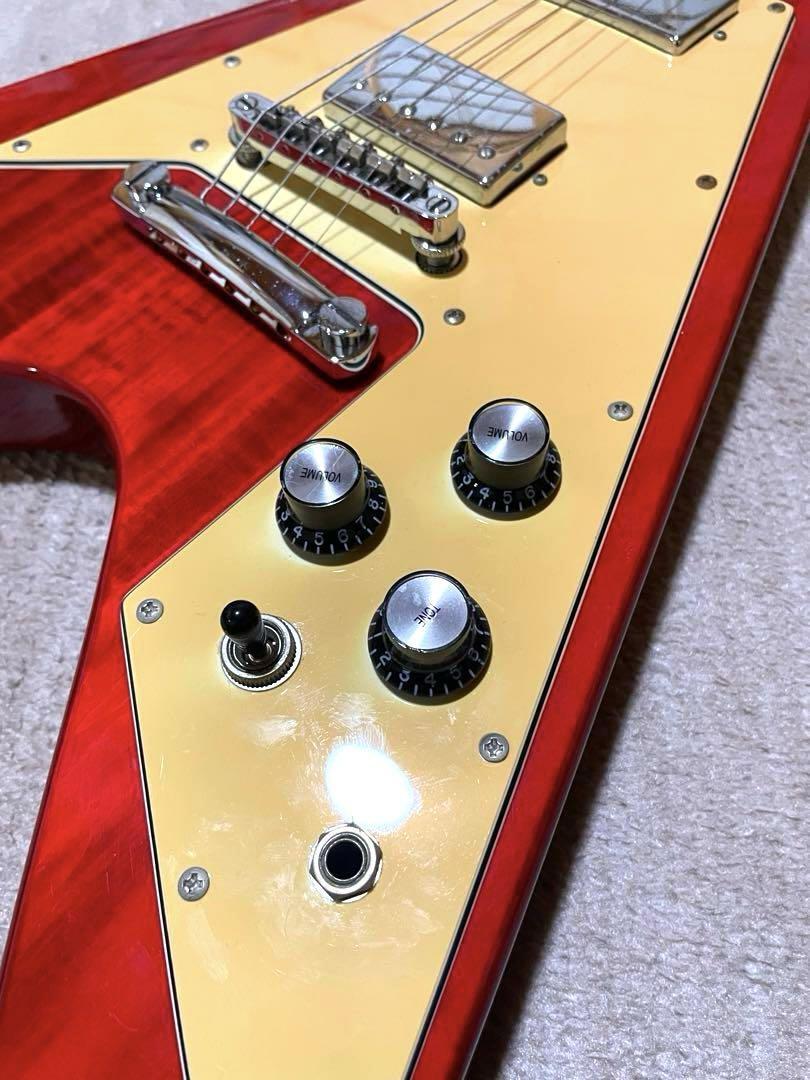 (希少)tokai flying v 2011年製 Tokai Flying V Red FV-58 2011 Electric Guitar W/Gig Bag
