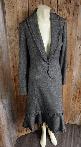 Ann Taylor Wool Blend Skirt Suit w Ruffles Size 8