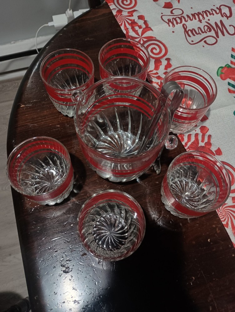 Vintage 1950s retro barware glasses and cocktail accessories