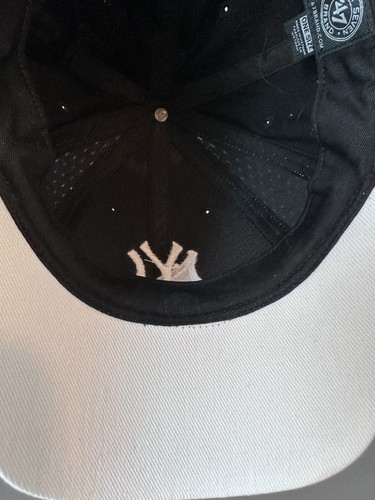 Cappello da baseball 47 MLB nero Yankees regolabile NEW YORK CLASSICO MODERNO GRIGIO NERO - Foto 8 di 15