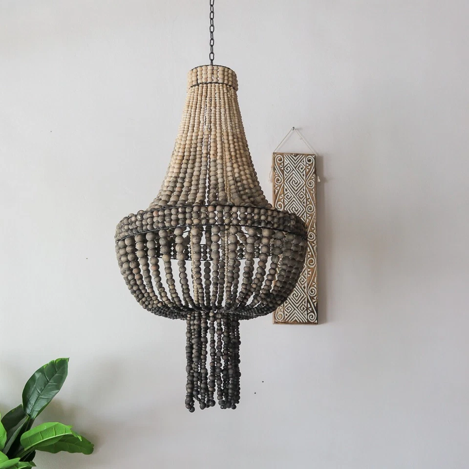 Lámpara de araña con cuentas de madera en color ombre negro gris Foto 2 de 4
