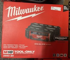 Milwaukee 2950-20 M18 Packout Bluetooth Radio Speaker With Battery Charger