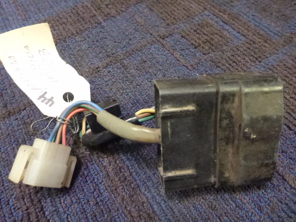 83 Yamaha Riva 180 XC180 1983 unidad de control de scooter relé Foto 4 de 4