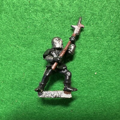 Games Workshop Man at Arms Bretonnian Billman Hellebarde Metall Zitadelle C26 80er  